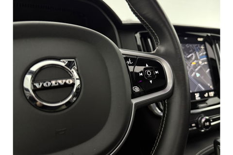 Volvo V90 2.0 T8 AWD R-Design bowers&wilkins 341PK 360 Camera Pano LED Virtual Sfeer Trekhaak Carplay Cruise Clima Leder Memory Head up Display 20"LMV Navi PDC