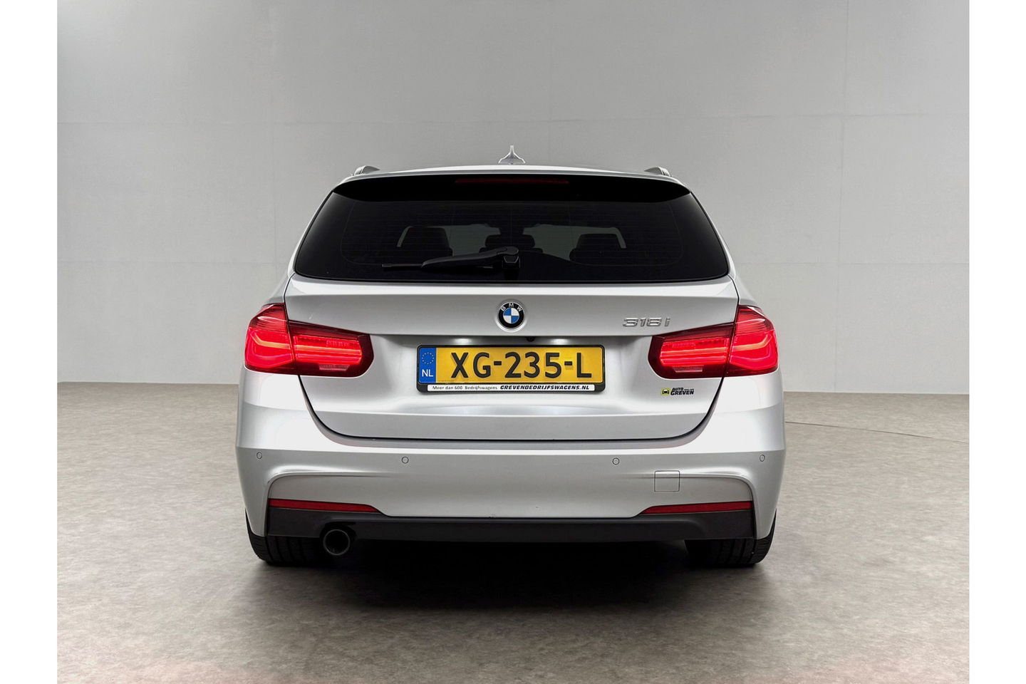 BMW 3 Serie 318i M-sport Pano LED Camera Clima Cruise Navi Head-up Display Leder PDC 18"LMV