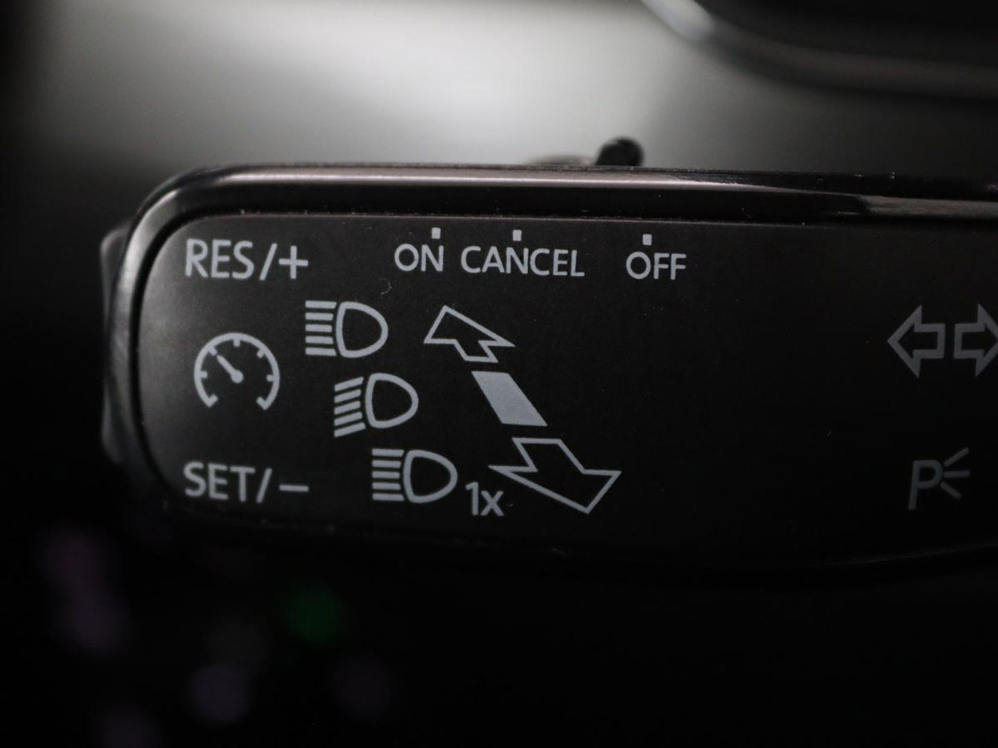 Škoda Superb 1.4 TSI iV Style | Trekhaak | Stoel & achterbankverwarming | Camera | Memory | Carplay | Park Assist | Virtual Cockpit | Navigatie