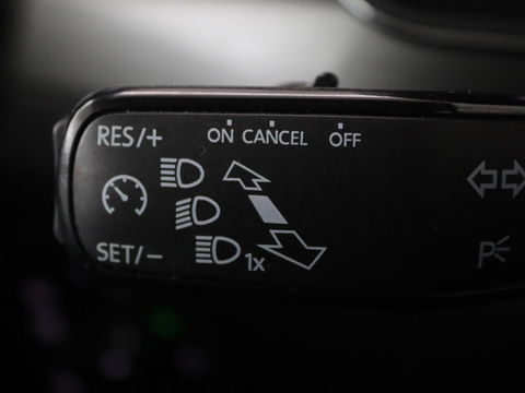Škoda Superb 1.4 TSI iV Style | Trekhaak | Stoel & achterbankverwarming | Camera | Memory | Carplay | Park Assist | Virtual Cockpit | Navigatie