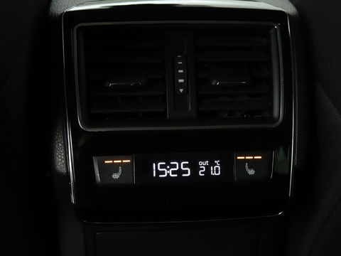 Škoda Superb 1.4 TSI iV Style | Trekhaak | Stoel & achterbankverwarming | Camera | Memory | Carplay | Park Assist | Virtual Cockpit | Navigatie