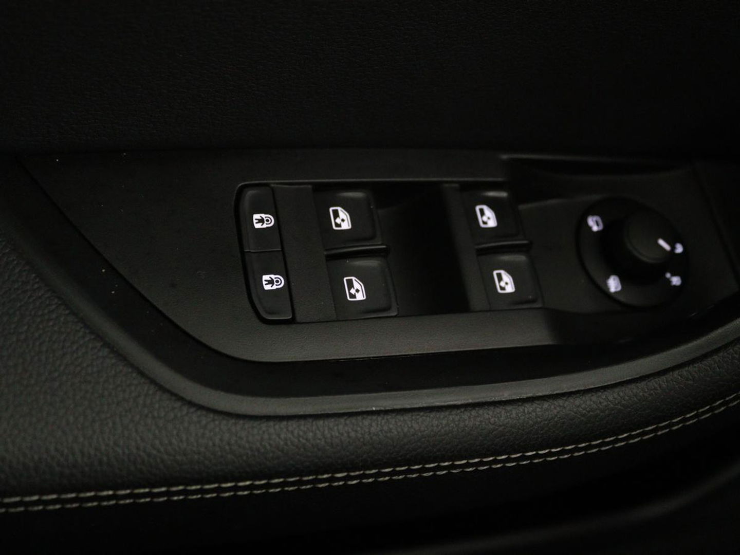 Škoda Superb 1.4 TSI iV Style | Trekhaak | Stoel & achterbankverwarming | Camera | Memory | Carplay | Park Assist | Virtual Cockpit | Navigatie