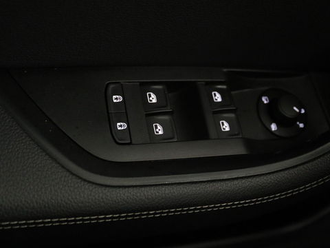 Škoda Superb 1.4 TSI iV Style | Trekhaak | Stoel & achterbankverwarming | Camera | Memory | Carplay | Park Assist | Virtual Cockpit | Navigatie
