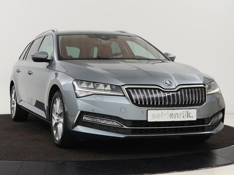 Škoda Superb 1.4 TSI iV Style | Trekhaak | Stoel & achterbankverwarming | Camera | Memory | Carplay | Park Assist | Virtual Cockpit | Navigatie