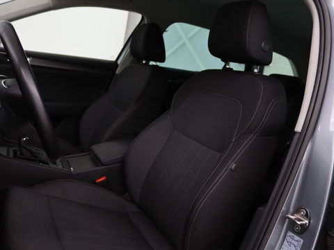 Škoda Superb 1.4 TSI iV Style | Trekhaak | Stoel & achterbankverwarming | Camera | Memory | Carplay | Park Assist | Virtual Cockpit | Navigatie