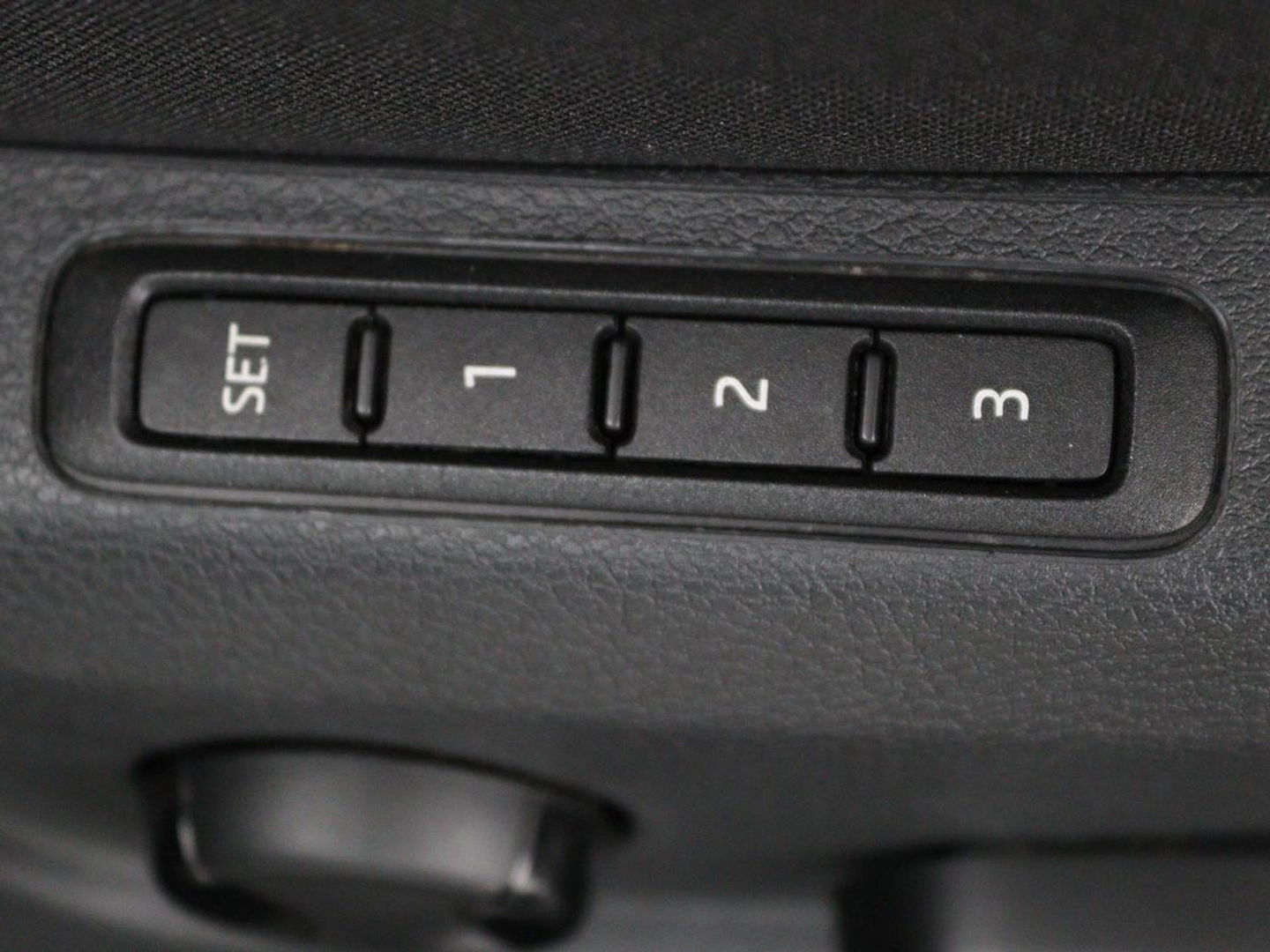 Škoda Superb 1.4 TSI iV Style | Trekhaak | Stoel & achterbankverwarming | Camera | Memory | Carplay | Park Assist | Virtual Cockpit | Navigatie