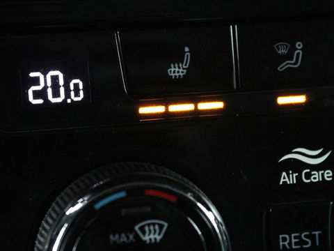 Škoda Superb 1.4 TSI iV Style | Trekhaak | Stoel & achterbankverwarming | Camera | Memory | Carplay | Park Assist | Virtual Cockpit | Navigatie