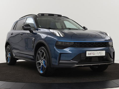Lynk & Co 01 1.5 Plug In | Panoramadak | Infinity by Harman | 360 camera | Adaptive cruise | Stoelverwarming | Carplay | Memory | Full LED