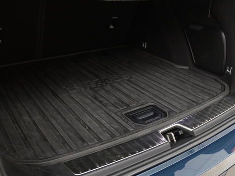 Lynk & Co 01 1.5 Plug In | Panoramadak | Infinity by Harman | 360 camera | Adaptive cruise | Stoelverwarming | Carplay | Memory | Full LED