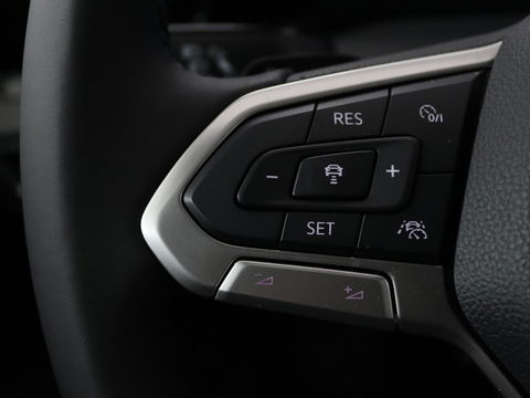 Volkswagen Golf 1.4 eHybrid Style | Stoel & stuurverwarming | Massage | Carplay | Memory | Achterbankverwarming | Adaptive cruise | Park Assist | Sfeerverlichting | Navigatie | Full LED | PHEV