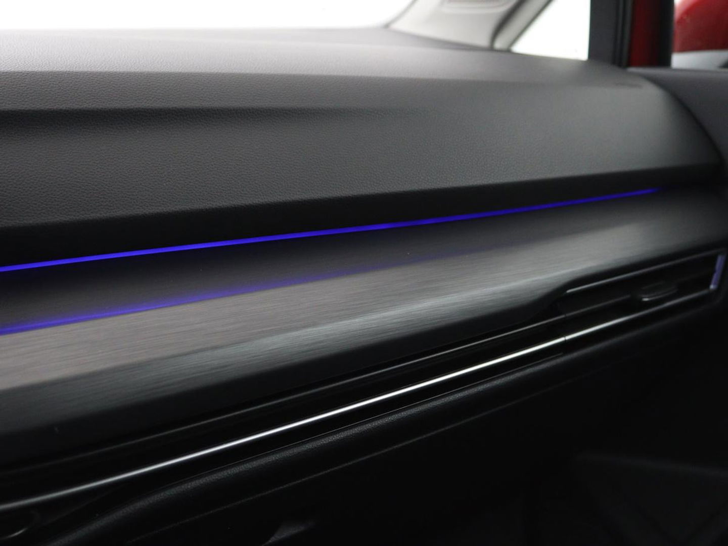Volkswagen Golf 1.4 eHybrid Style | Stoel & stuurverwarming | Massage | Carplay | Memory | Achterbankverwarming | Adaptive cruise | Park Assist | Sfeerverlichting | Navigatie | Full LED | PHEV