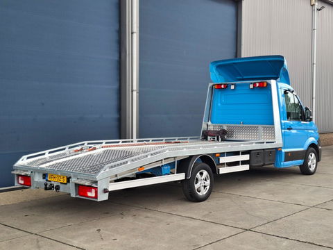 Volkswagen Crafter 35 2.0 TDI L4 Trendline OPRIJWAGEN / AMBULANCE / TRAILER / EURO 6 / LAADVERMOGEN 1377 KG !!