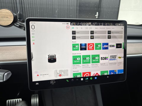 Tesla Model Y Performance AWD 75 kWh 515PK | Trekhaak | NL AUTO |