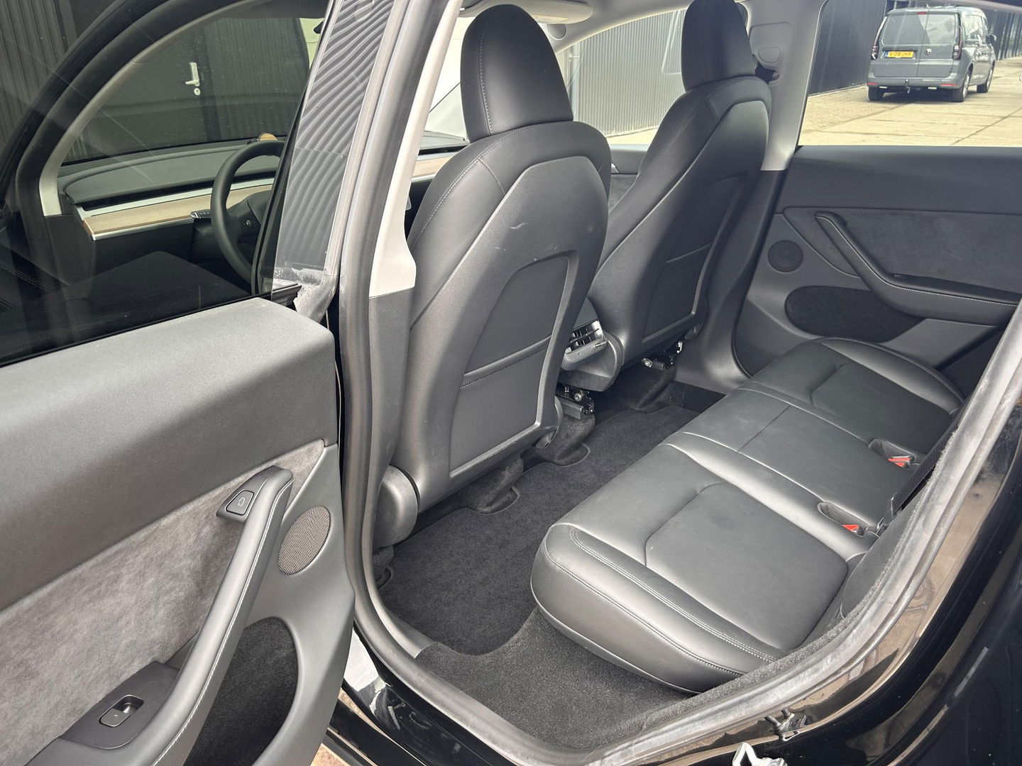 Tesla Model Y Performance AWD 75 kWh 515PK | Trekhaak | NL AUTO |