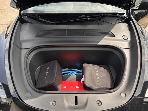 Tesla Model Y Performance AWD 75 kWh 515PK | Trekhaak | NL AUTO |