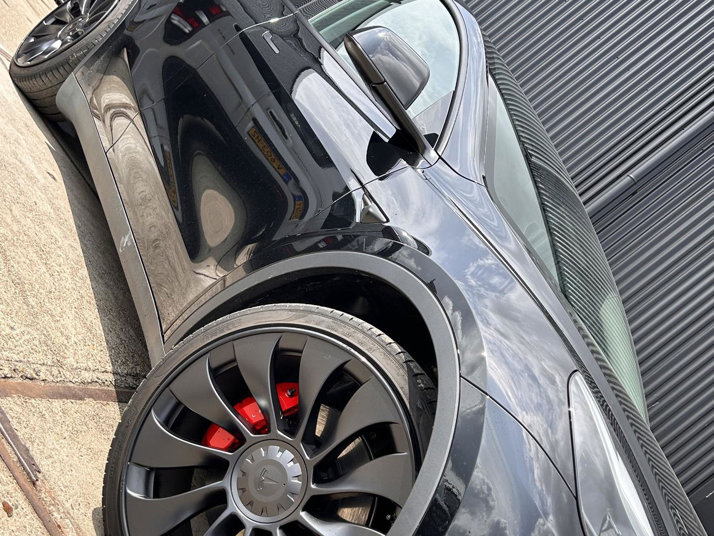 Tesla Model Y Performance AWD 75 kWh 515PK | Trekhaak | NL AUTO |