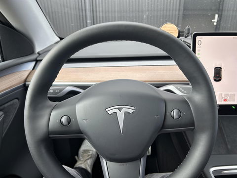 Tesla Model Y Performance AWD 75 kWh 515PK | Trekhaak | NL AUTO |
