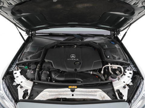 Mercedes-Benz C-Klasse Estate 300 CDI HYBRID Avantgarde Lease Edition Aut. *PANO | LEATHER-MICROFIBRE | FULL-LED | NAVI-FULLMAP | SPORT-SEATS | ECC | SHIFT-PADDLES | PDC | CRUISE | TOWBAR | 17''ALU*