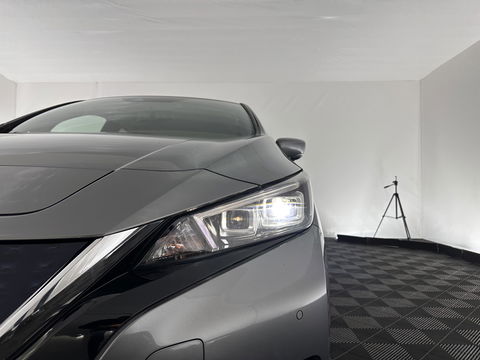 Nissan Leaf Tekna 40 kWh Aut. *LEATHER-FABRIC | FULL-LED | BOSE-SURROUND | ADAPTIVE-CRUISE | TOPVIEW | KEYLESS | NAVI-FULLMAP | BLINDSPOT | DAB+ | PDC | HEATED-COMFORTSEATS | TOWBAR | DIGI-COCKPIT | 17"ALU