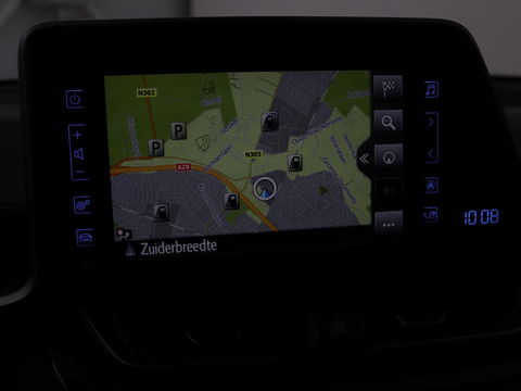 Toyota C-HR 1.8 Hybrid Style | Stoelverwarming | Trekhaak | Adaptive cruise | JBL Sound | Camera | Navigatie | Keyless | Dodehoek detectie