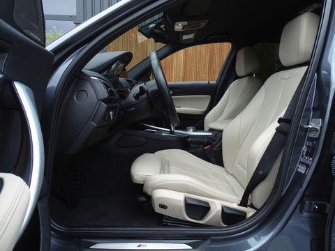 BMW 1-serie 118i TwinTurbo Power / M-Sport / LED *NAP*