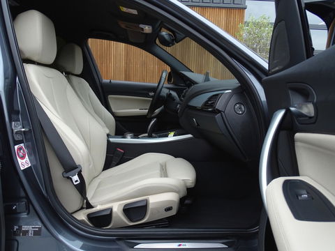 BMW 1-serie 118i TwinTurbo Power / M-Sport / LED *NAP*