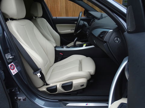 BMW 1-serie 118i TwinTurbo Power / M-Sport / LED *NAP*