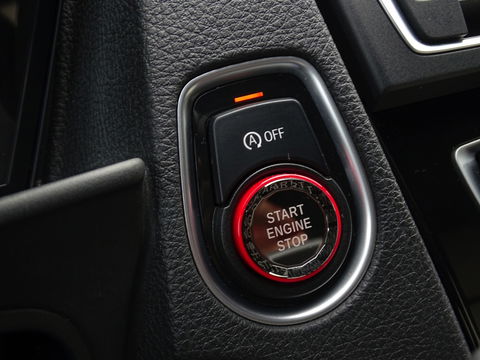 BMW 1-serie 118i TwinTurbo Power / M-Sport / LED *NAP*