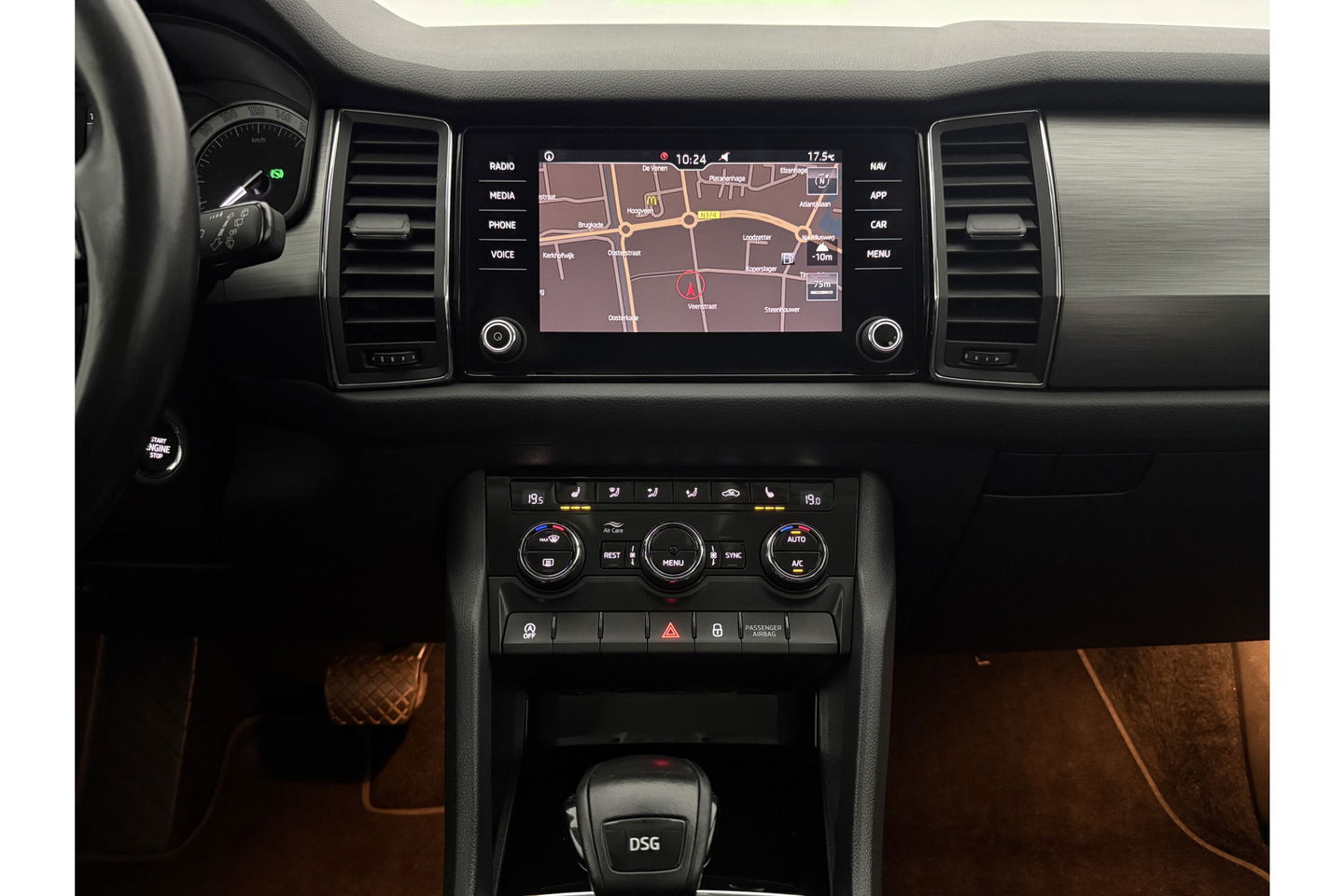 Škoda Kodiaq 1.4 TSI ACT 150PK DSG LED Trekhaak Carplay Clima Cruise Navigatie 17"LMV PDC