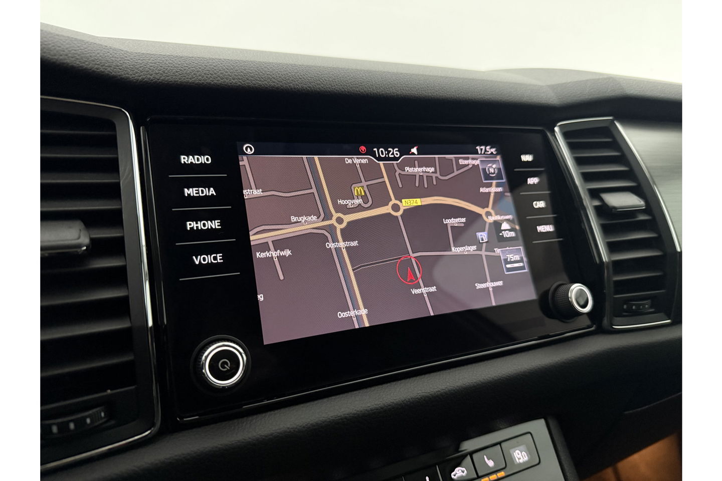 Škoda Kodiaq 1.4 TSI ACT 150PK DSG LED Trekhaak Carplay Clima Cruise Navigatie 17"LMV PDC