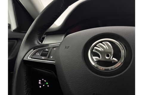 Škoda Kodiaq 1.4 TSI ACT 150PK DSG LED Trekhaak Carplay Clima Cruise Navigatie 17"LMV PDC