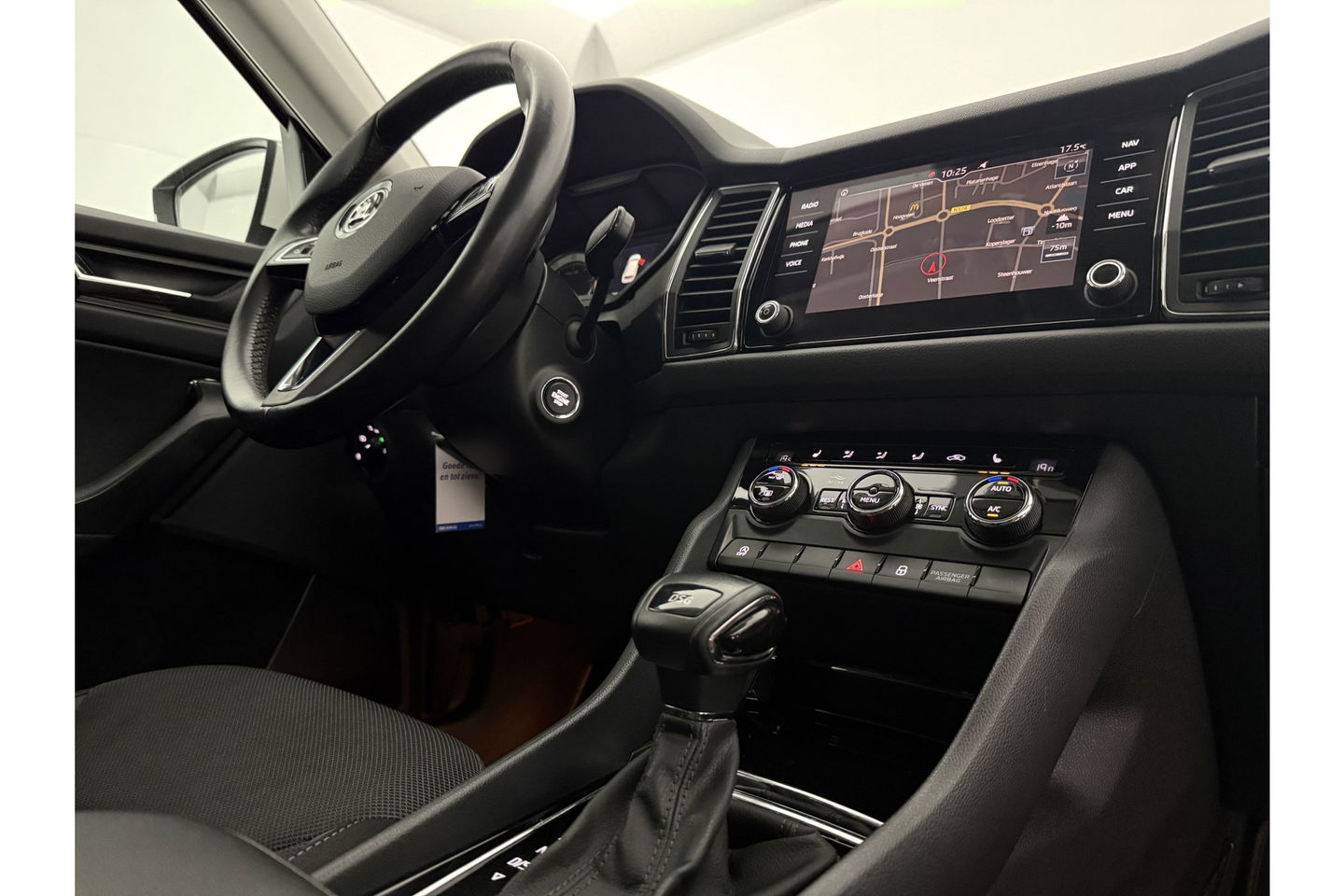 Škoda Kodiaq 1.4 TSI ACT 150PK DSG LED Trekhaak Carplay Clima Cruise Navigatie 17"LMV PDC