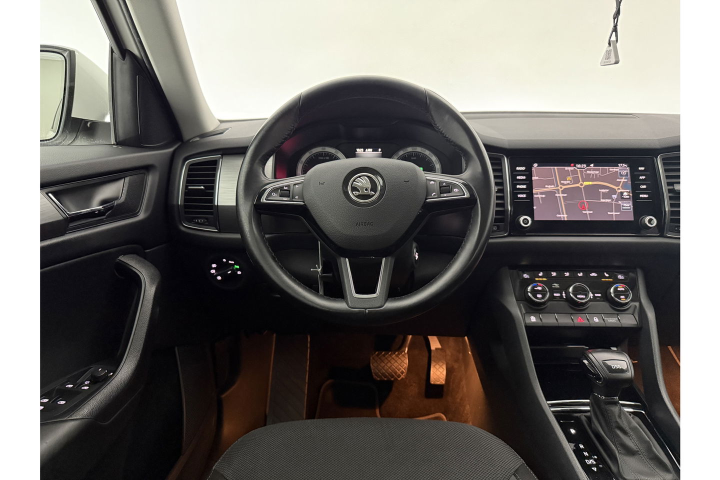 Škoda Kodiaq 1.4 TSI ACT 150PK DSG LED Trekhaak Carplay Clima Cruise Navigatie 17"LMV PDC