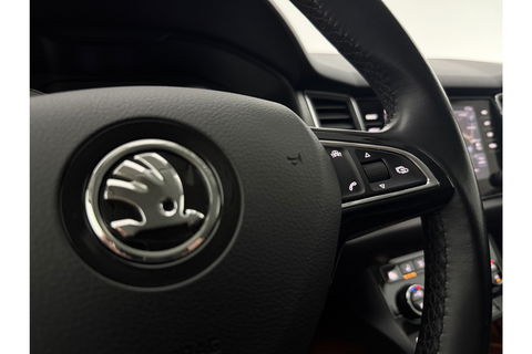 Škoda Kodiaq 1.4 TSI ACT 150PK DSG LED Trekhaak Carplay Clima Cruise Navigatie 17"LMV PDC