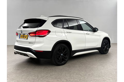 BMW X1 xDrive25e Executive Pano LED Sfeer Virtual Head-Up Clima Cruise Navi PDC 18''LMV