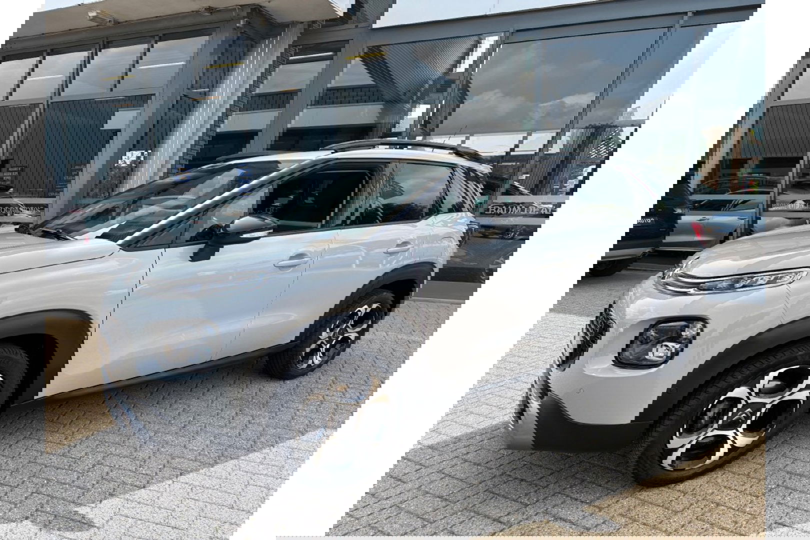 Citroën C3 Aircross 1.2 PT S&S SHINE CARPLAY AIRCO/ECC NAVI PDC