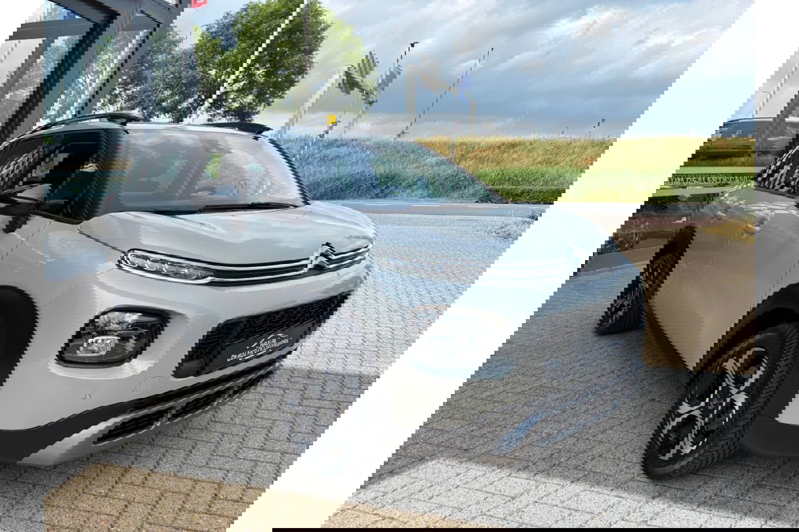 Citroën C3 Aircross 1.2 PT S&S SHINE CARPLAY AIRCO/ECC NAVI PDC