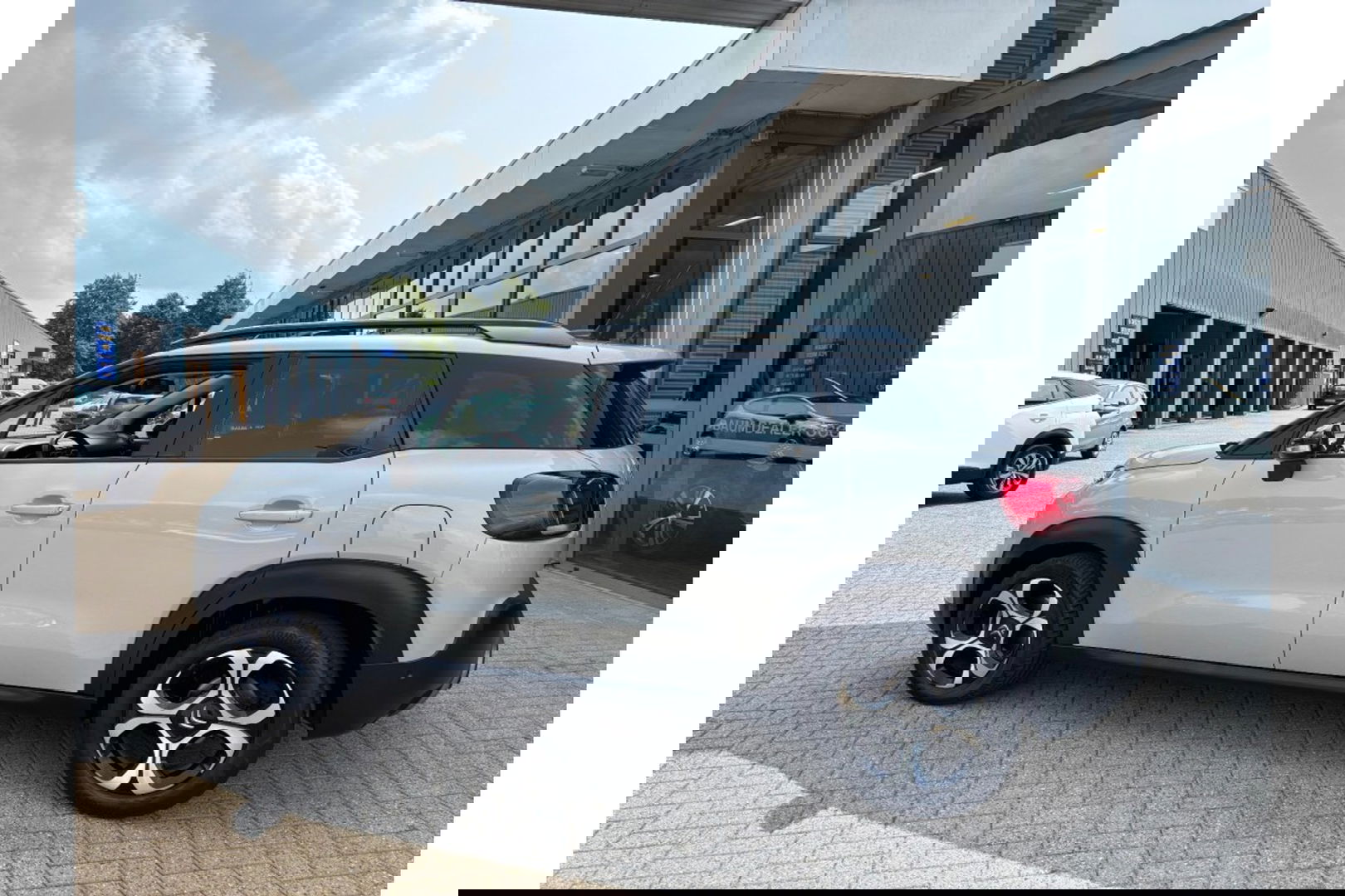 Citroën C3 Aircross 1.2 PT S&S SHINE CARPLAY AIRCO/ECC NAVI PDC