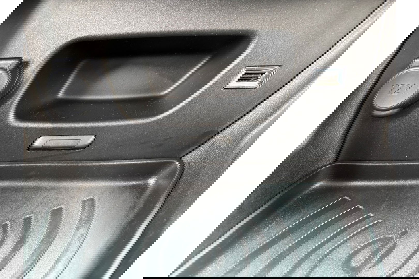 Citroën C3 Aircross 1.2 PT S&S SHINE CARPLAY AIRCO/ECC NAVI PDC