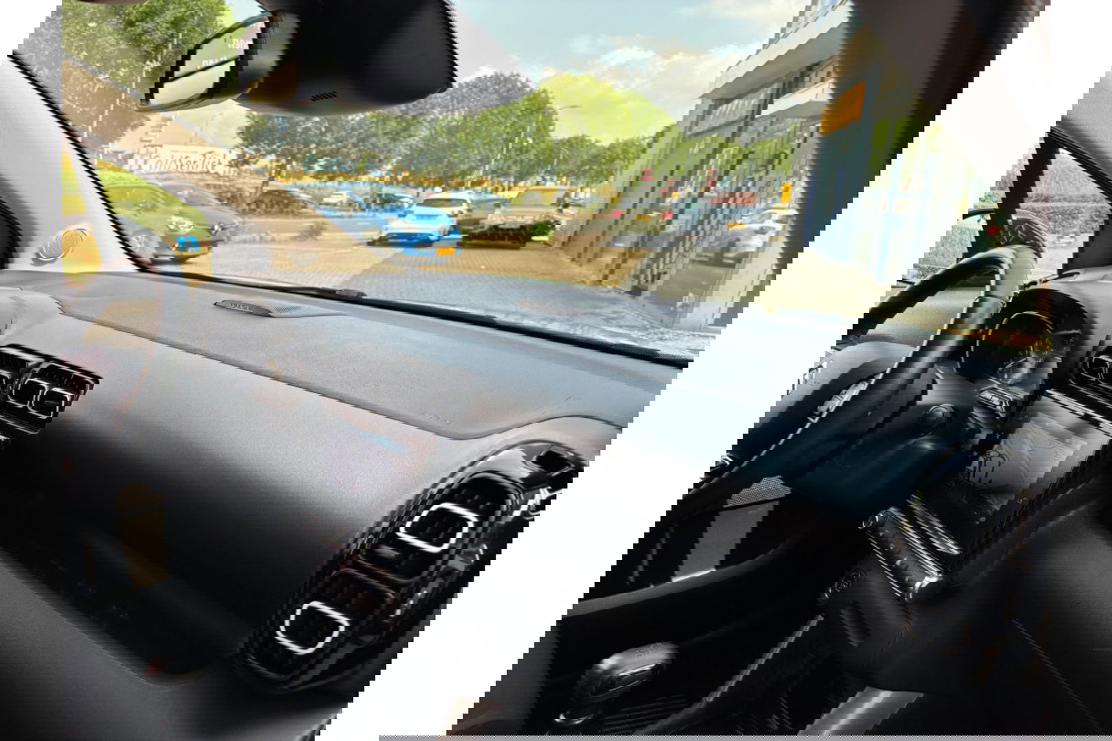 Citroën C3 Aircross 1.2 PT S&S SHINE CARPLAY AIRCO/ECC NAVI PDC
