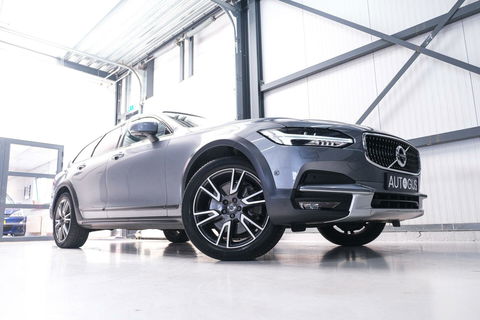 Volvo V90 Cross Country 2.0 D4 AWD Pro | VOL opties | B&W audio | Massagestoelen | Trekhaak | Nap NL auto | Stoelkoeling | HUD | Panoramad