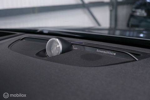 Volvo V90 Cross Country 2.0 D4 AWD Pro | VOL opties | B&W audio | Massagestoelen | Trekhaak | Nap NL auto | Stoelkoeling | HUD | Panoramad