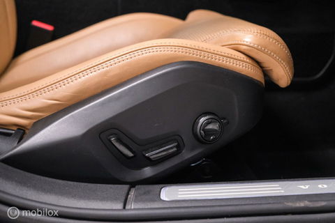 Volvo V90 Cross Country 2.0 D4 AWD Pro | VOL opties | B&W audio | Massagestoelen | Trekhaak | Nap NL auto | Stoelkoeling | HUD | Panoramad