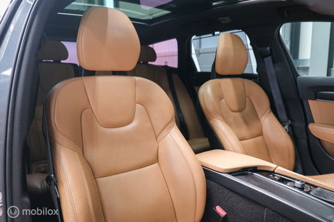 Volvo V90 Cross Country 2.0 D4 AWD Pro | VOL opties | B&W audio | Massagestoelen | Trekhaak | Nap NL auto | Stoelkoeling | HUD | Panoramad