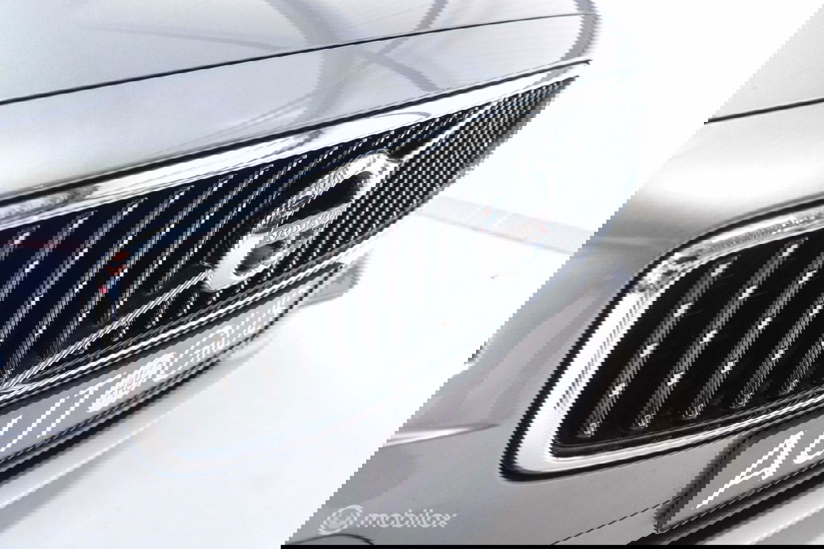 Volvo V90 Cross Country 2.0 D4 AWD Pro | VOL opties | B&W audio | Massagestoelen | Trekhaak | Nap NL auto | Stoelkoeling | HUD | Panoramad