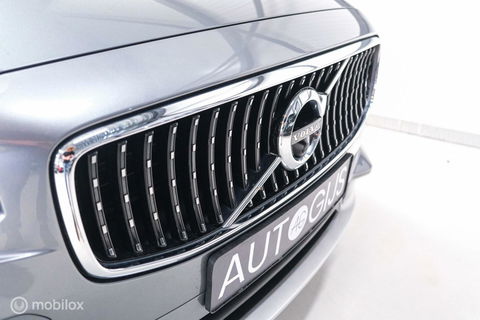 Volvo V90 Cross Country 2.0 D4 AWD Pro | VOL opties | B&W audio | Massagestoelen | Trekhaak | Nap NL auto | Stoelkoeling | HUD | Panoramad