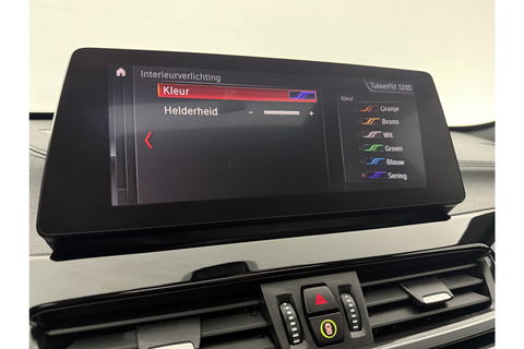 BMW X1 xDrive25e Executive Pano LED Sfeer Virtual Head-Up Clima Cruise Navi PDC 18''LMV