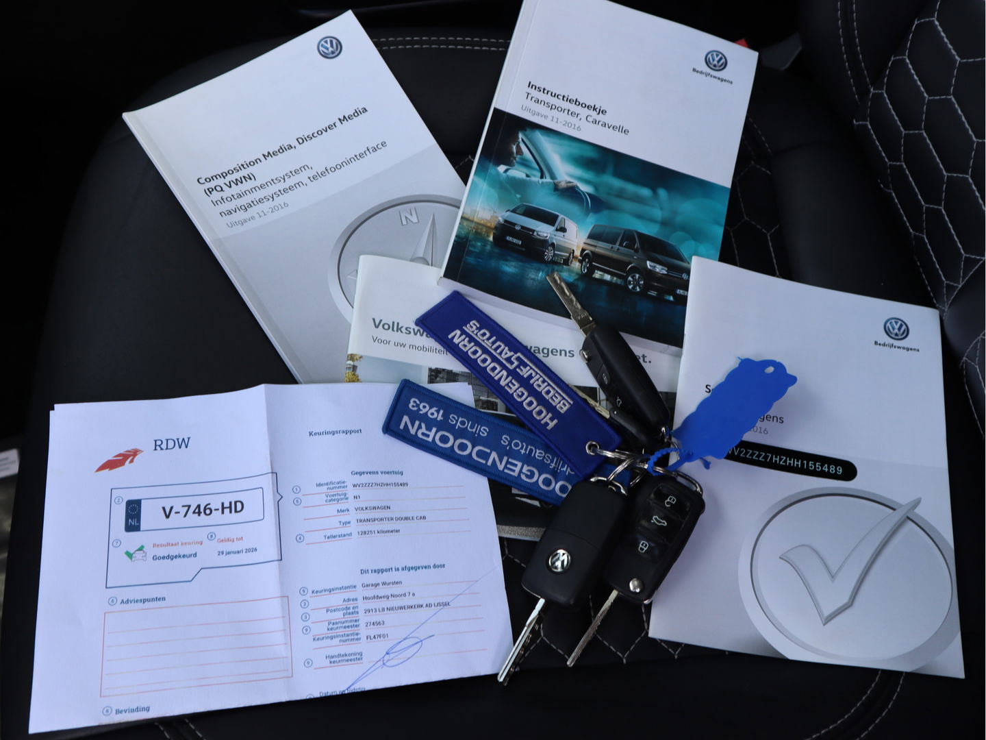 Volkswagen Transporter 2.0 TDI 204pk DSG L2 DC - Highline - LED - Leder - L+R Schuif