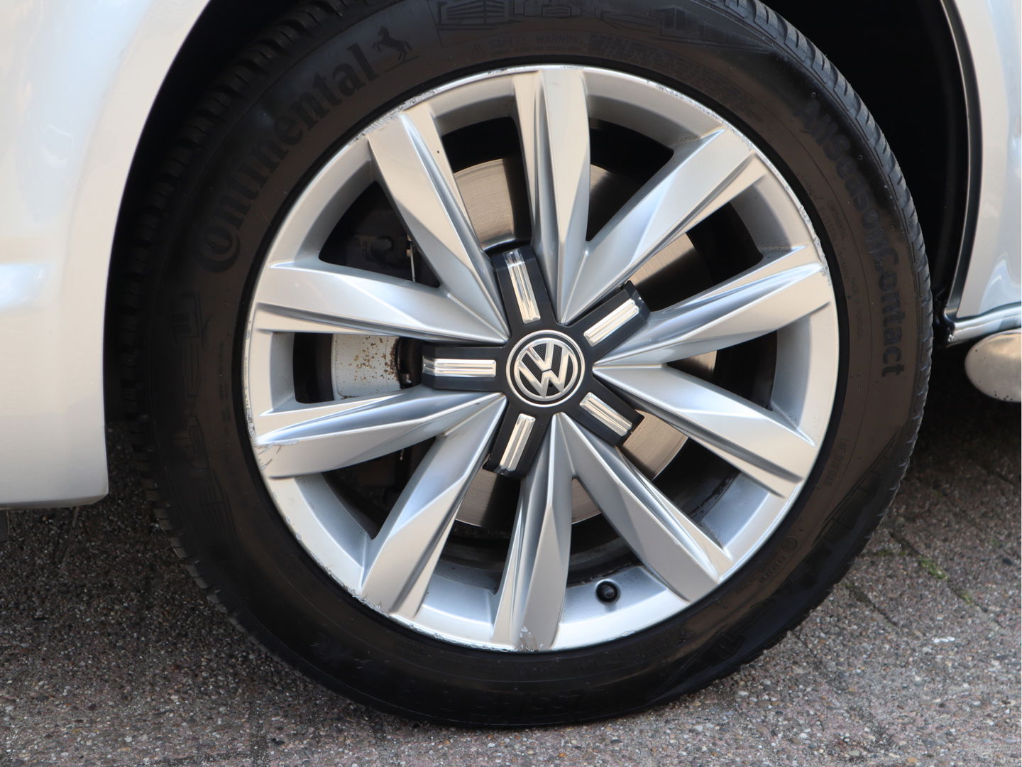 Volkswagen Transporter 2.0 TDI 204pk DSG L2 DC - Highline - LED - Leder - L+R Schuif