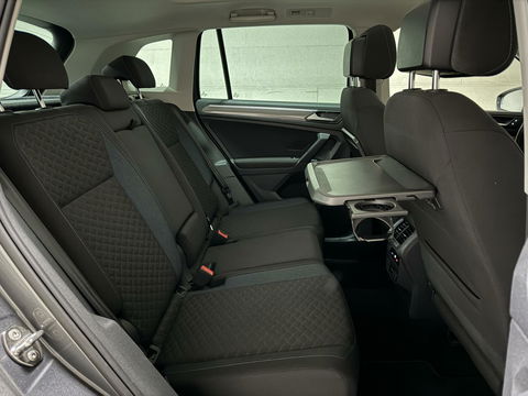 Volkswagen Tiguan 1.5 TSI ACT R-Line Pano HUD Virtual Trekh.